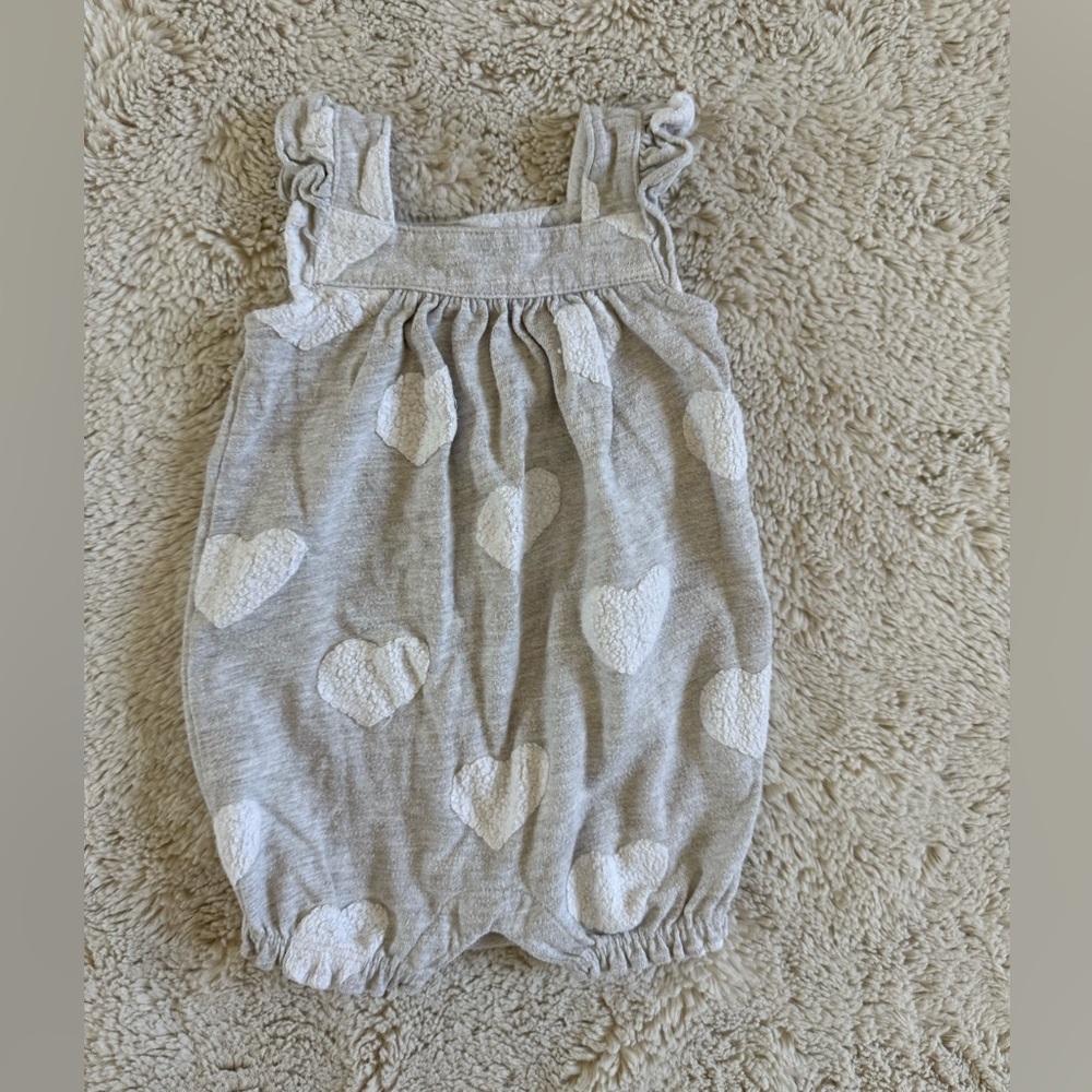 Gap Baby Grey Heart Romper - 6-12 months